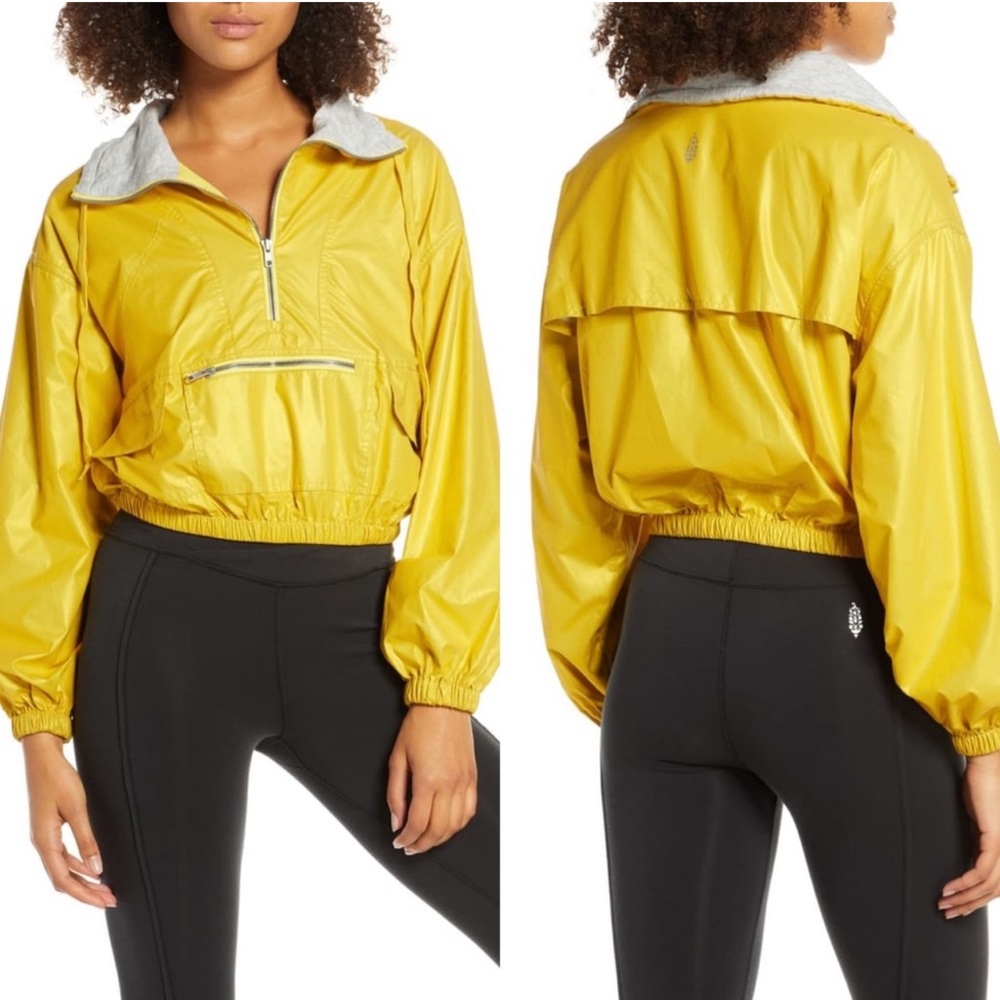 FREE PEOPLE MOVEMENT
Moonlight Reflective Jacket‎ In Gold Reflective